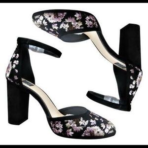 Chunky embroidered heels